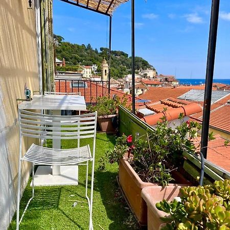 Cosy Penthouse Old Town Sea View Little Terraces Air Conditionned Nice Exterior photo